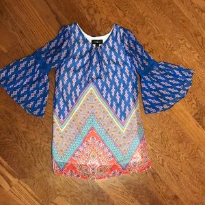 Gorgeous girls 3/4 sleeve dress!